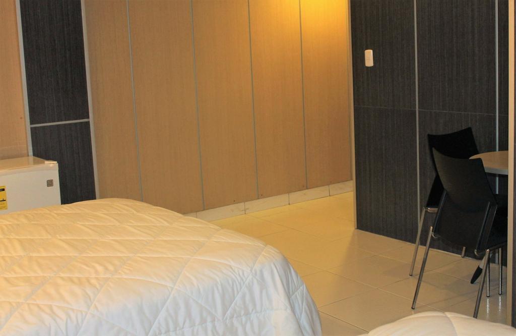 Hotel Roma Plaza Панама Сити Екстериор снимка