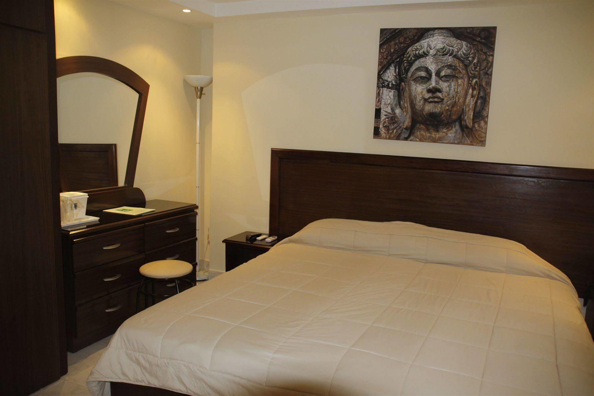 Hotel Roma Plaza Панама Сити Екстериор снимка